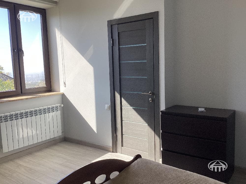 House · 7 rooms · 336 m² · Nork-Marash