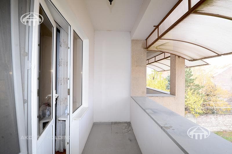 Особняк · 7 комн. · 505 м² · Эребуни