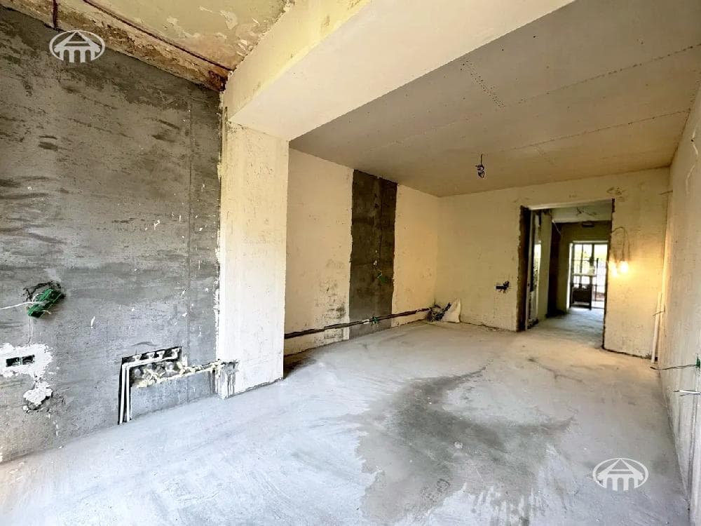 Apartment · 3 rooms · 72 m² · Kentron
