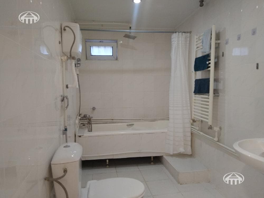 Квартира · 4 комн. · 121 м² · Арабкир