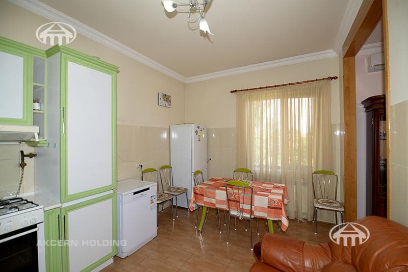 Mansion · 8 rooms · 607.5 m² · Qasax