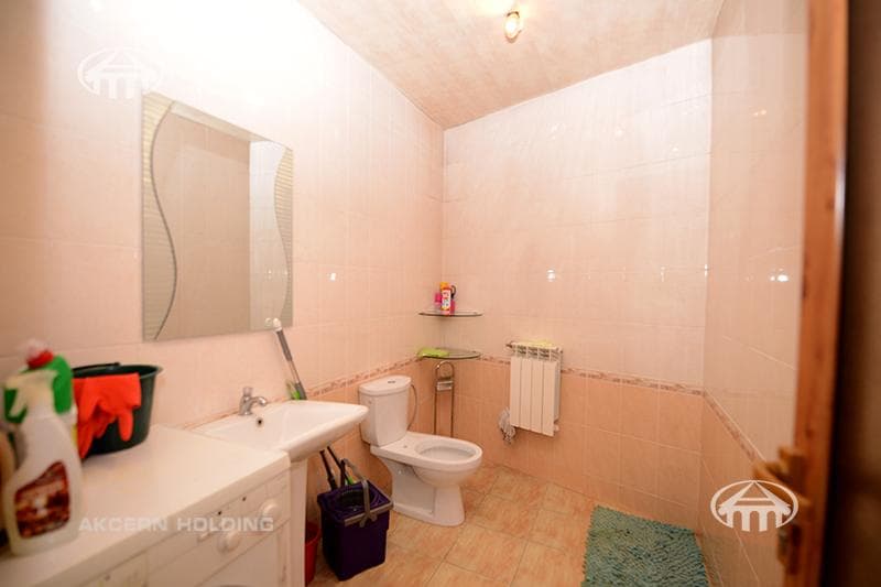 Mansion · 9 rooms · 671 m² · Arabkir