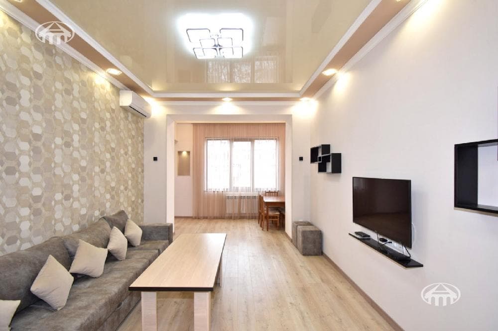 Квартира · 2 комн. · 75 м² · Арабкир
