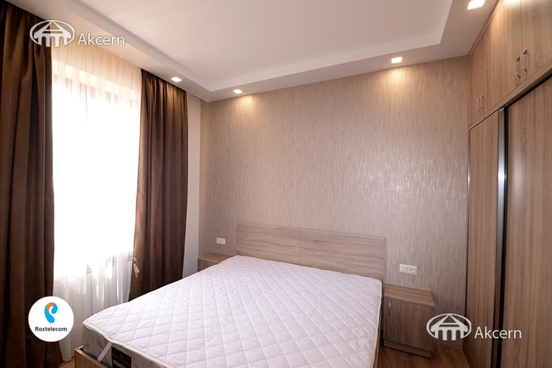 Բնակարան · 2 սեն. · 52 մ² · Կենտրոն