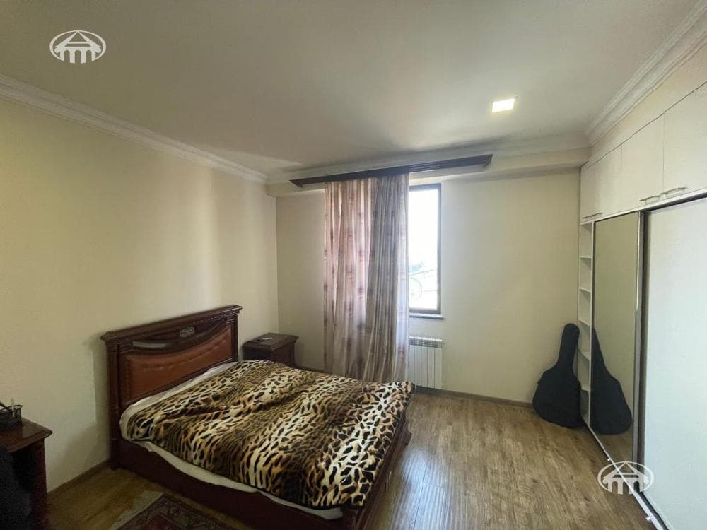 Квартира · 4 комн. · 169 м² · Арабкир