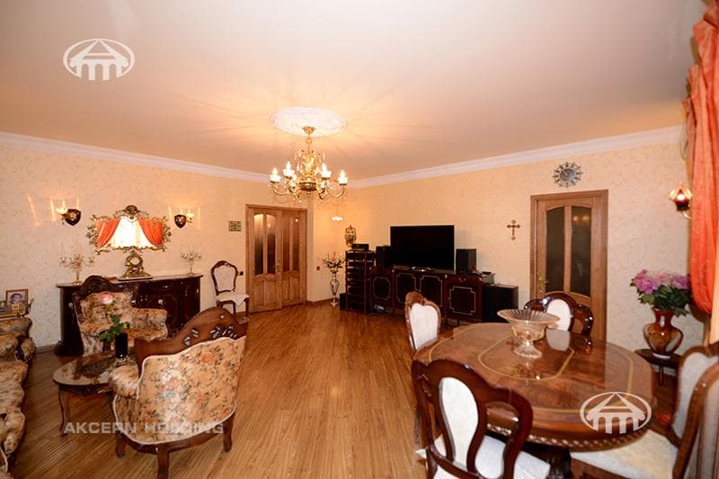 Apartment · 3 rooms · 87 m² · Arabkir
