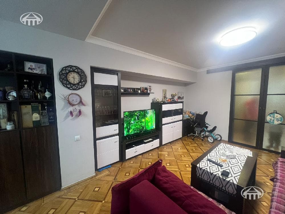 Квартира · 3 комн. · 86 м² · Кентрон