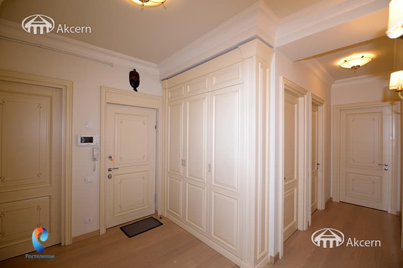 Квартира · 4 комн. · 174 м² · Кентрон