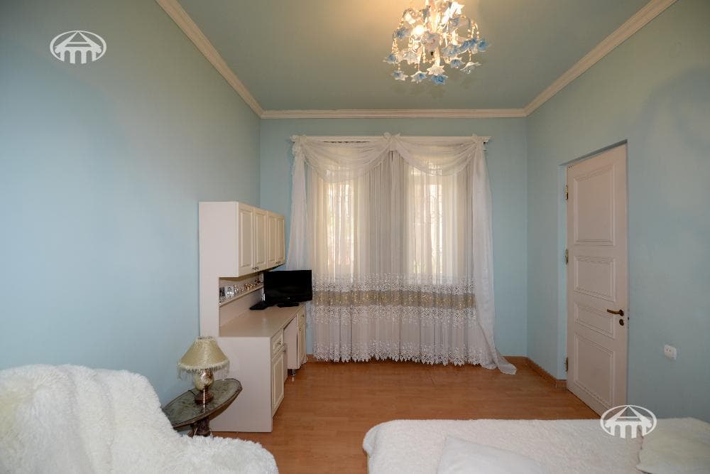 Mansion · 9 rooms · 934 m² · Nork-Marash