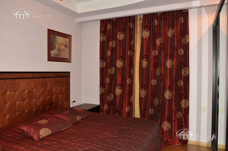 Apartment · 4 rooms · 124 m² · Kentron