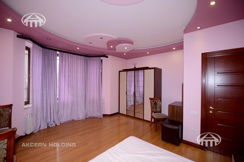Mansion · 6 rooms · 415 m² · Nor Nork