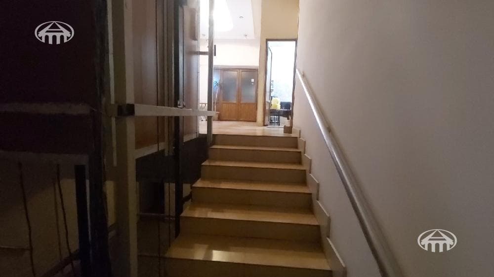 Retail · 713 m² · Nor Nork