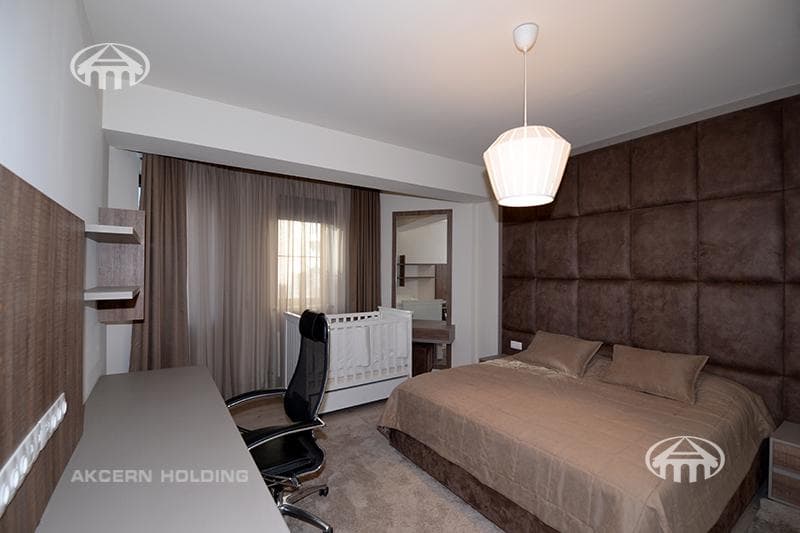 Apartment · 4 rooms · 117 m² · Kentron