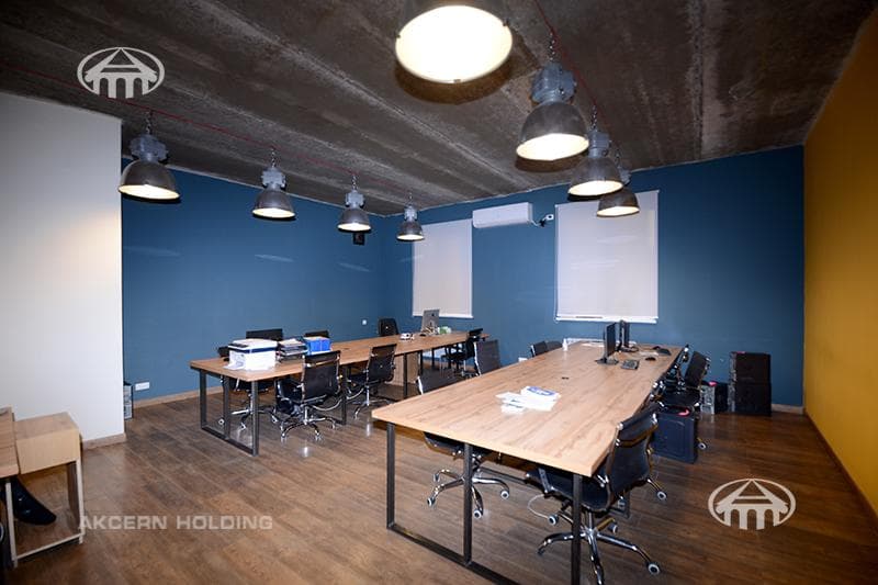 Office · 660 m² · Kentron