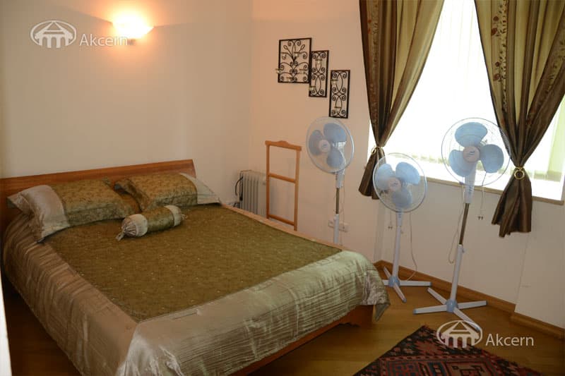 Квартира · 2 комн. · 58 м² · Кентрон