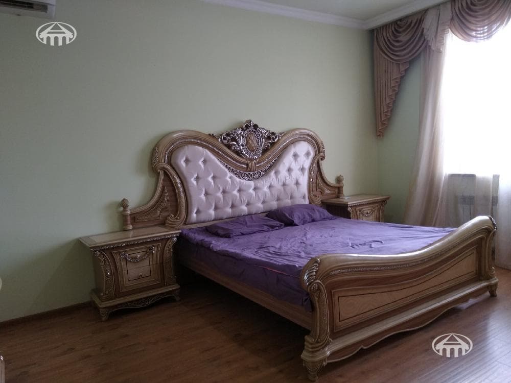 Mansion · 5 rooms · 243 m² · Ajapnyak