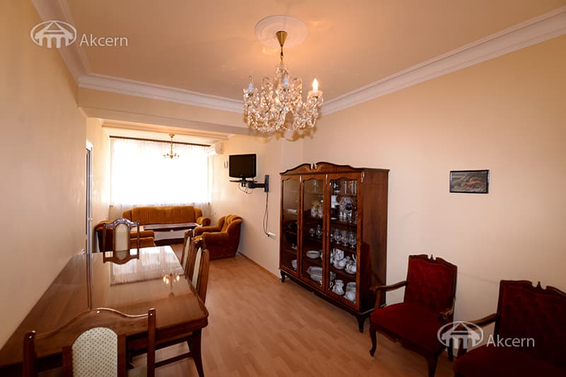 Квартира · 2 комн. · 65 м² · Арабкир