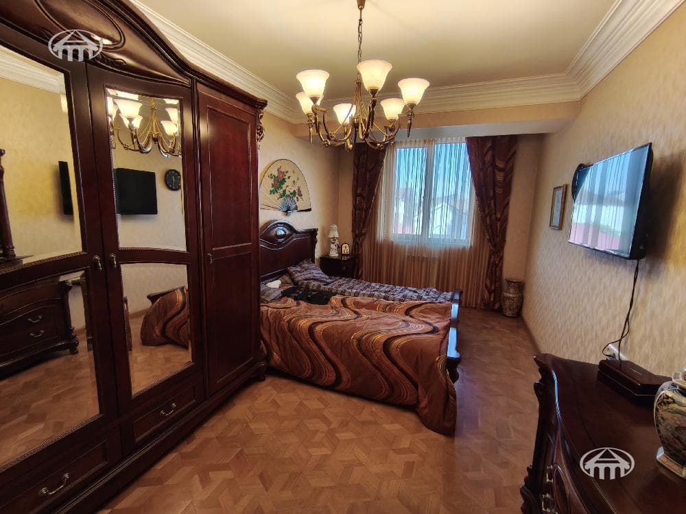 Квартира · 3 комн. · 95 м² · Арабкир