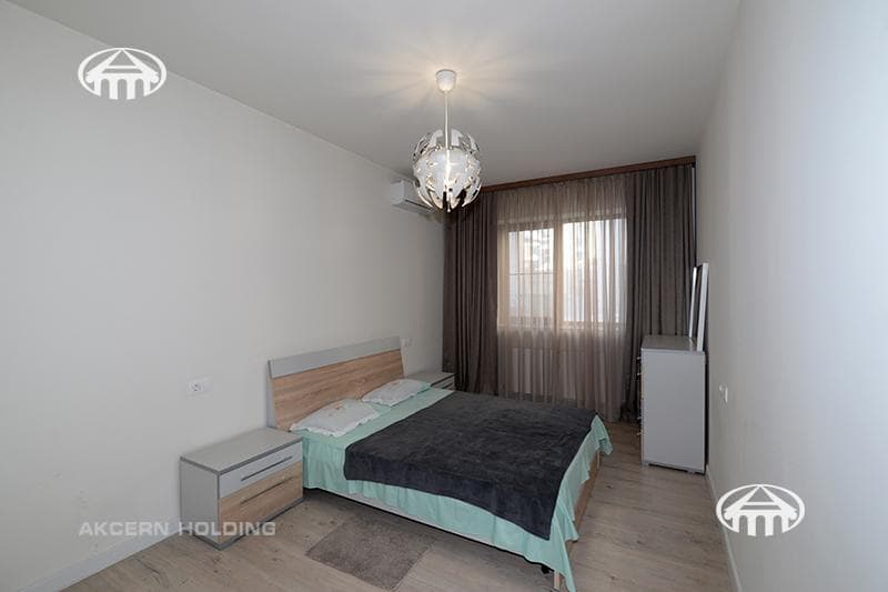 Apartment · 4 rooms · 117 m² · Kentron