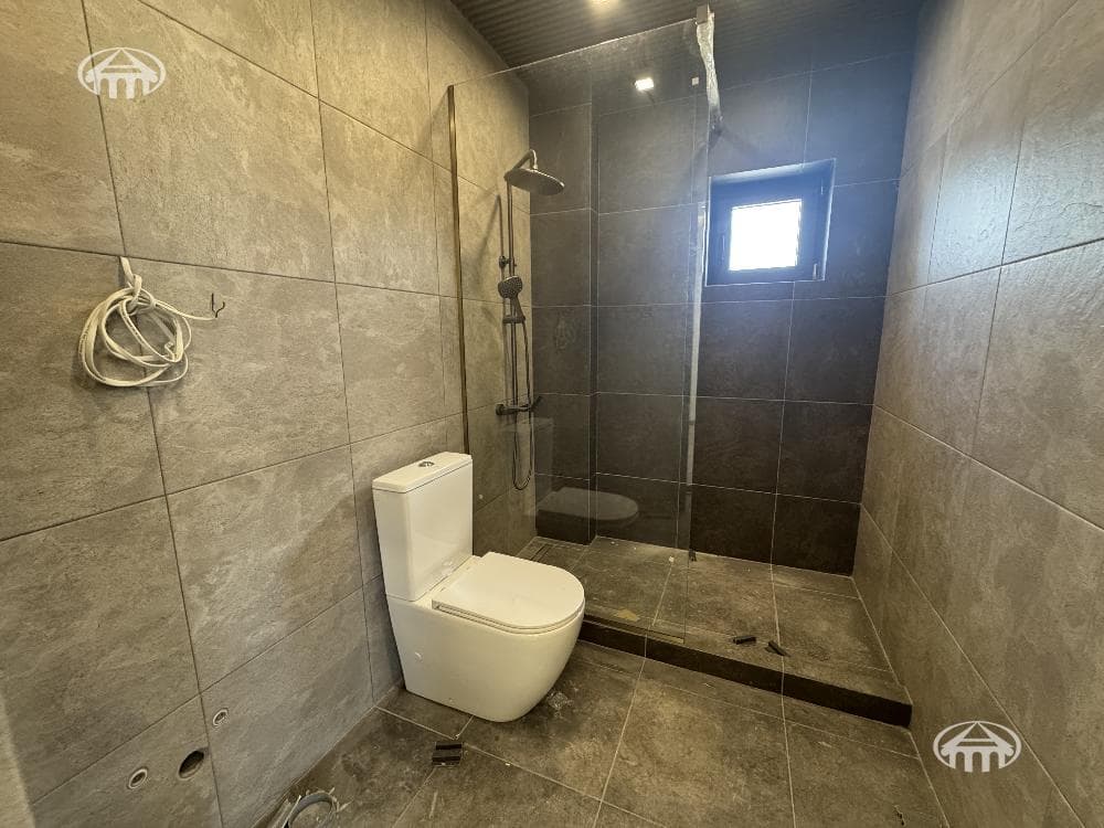 Mansion · 4 rooms · 273 m² · Dzoraghbyur