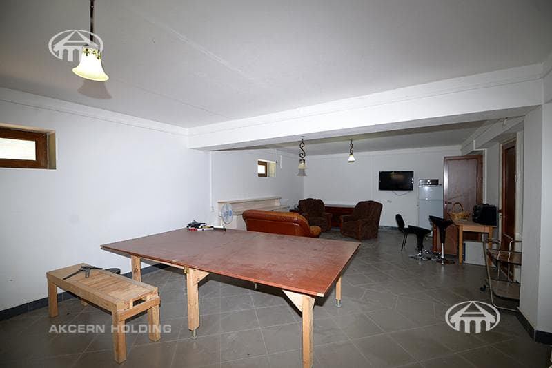 Mansion · 8 rooms · 607.5 m² · Qasax