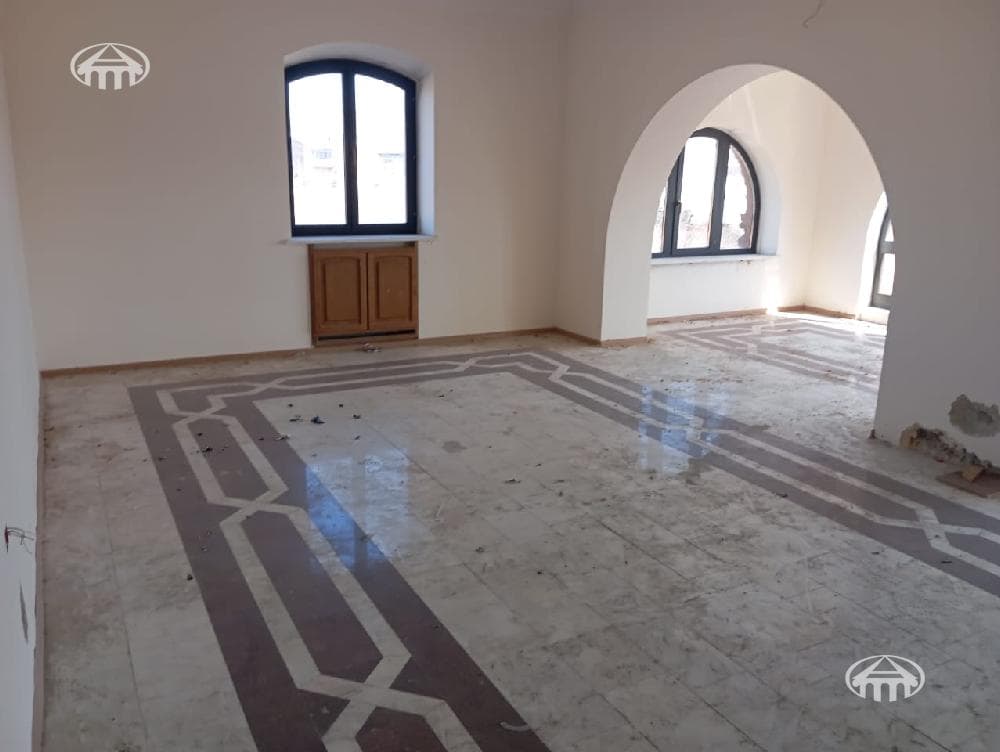 Отель · 9 комн. · 1 830 м² · Аштарак
