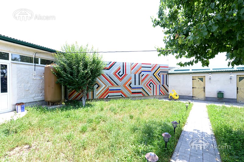 Mansion · 9 rooms · 600 m² · Balahovit