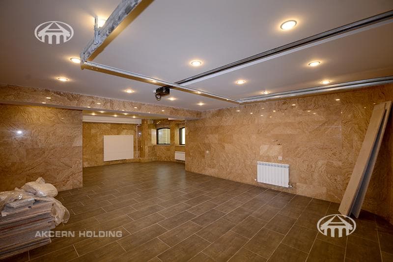 Mansion · 9 rooms · 1,299 m² · Kanaker-Zeytun