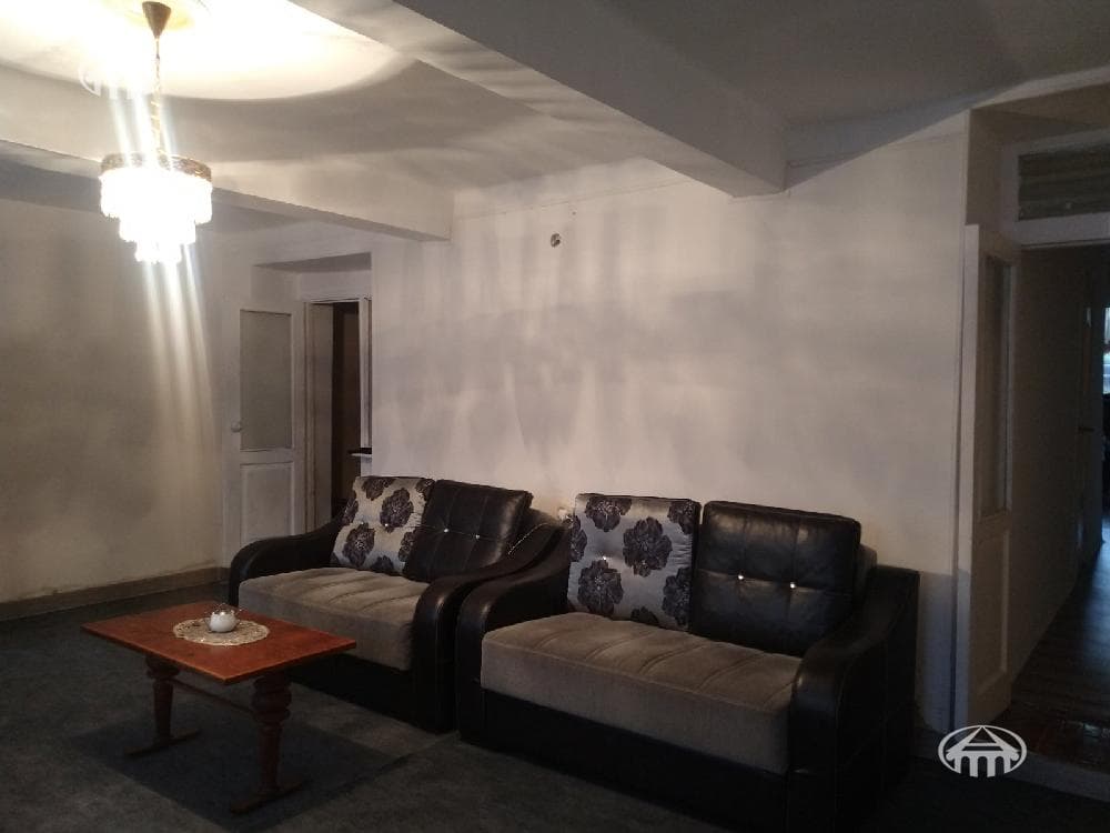 House · 3 rooms · 100 m² · Arabkir