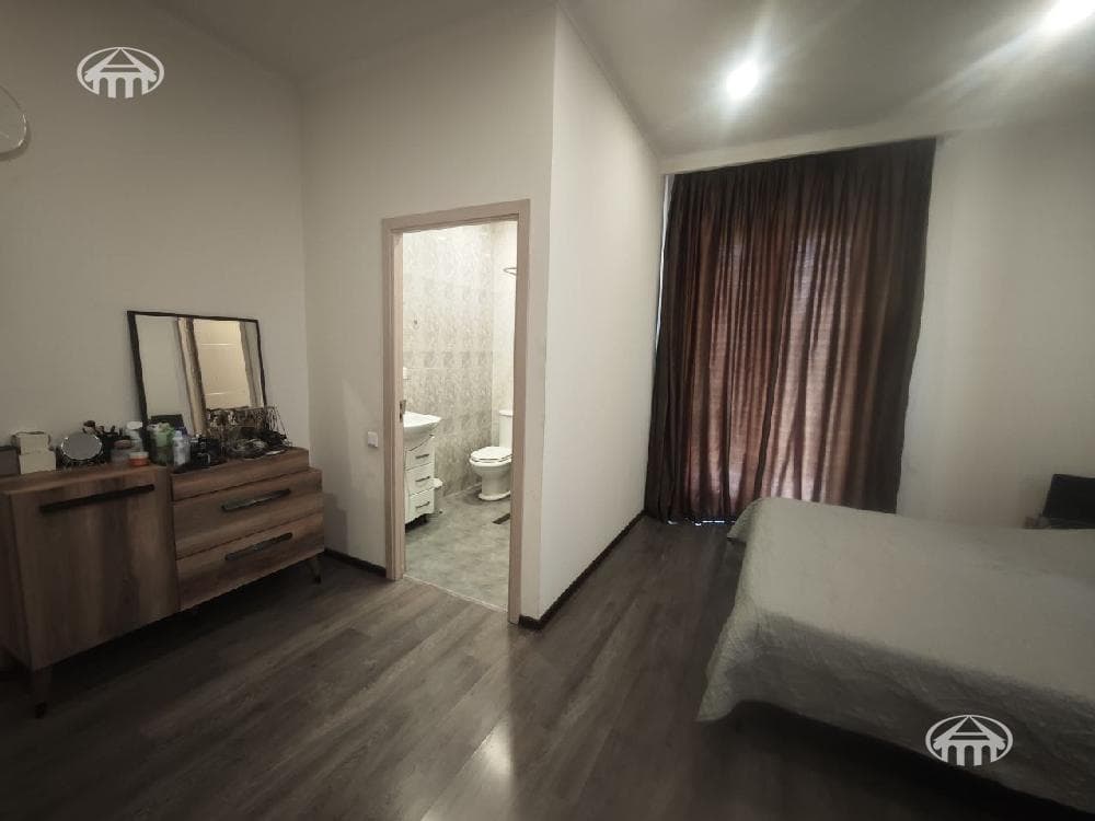 Mansion · 5 rooms · 262 m² · Jrvej