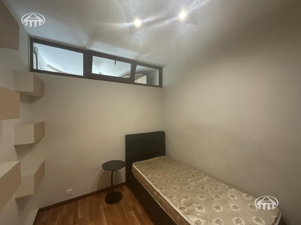 Квартира · 2 комн. · 53 м² · Кентрон