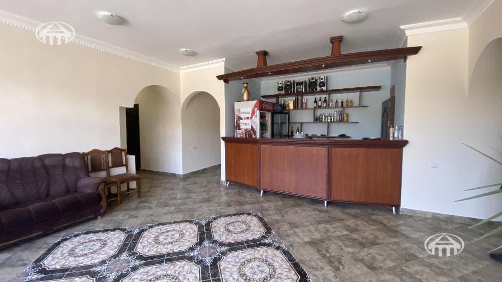 Ресторан · 359,7 м² · Гетап