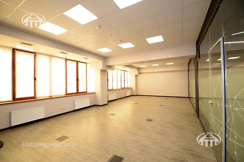 Офис · 665 м² · Канакер-Зейтун