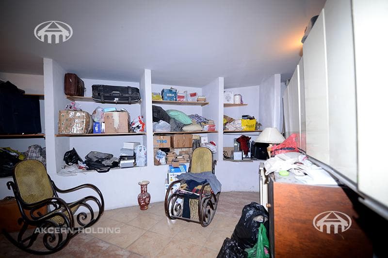 Mansion · 9 rooms · 560 m² · Kentron