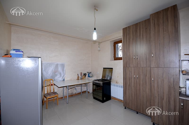 Особняк · 6 комн. · 440 м² · Кентрон