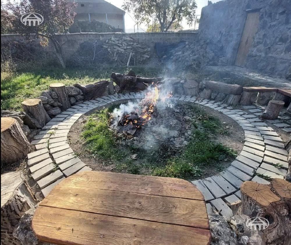 Прочее · 436 м² · Гарни