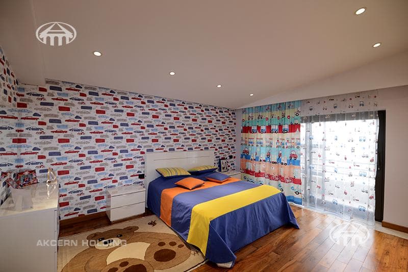 Mansion · 5 rooms · 777 m² · Avan