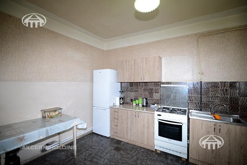Особняк · 5 комн. · 350 м² · Гарни