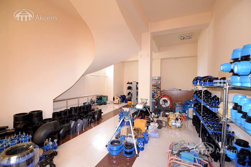 Office · 612 m² · Kentron