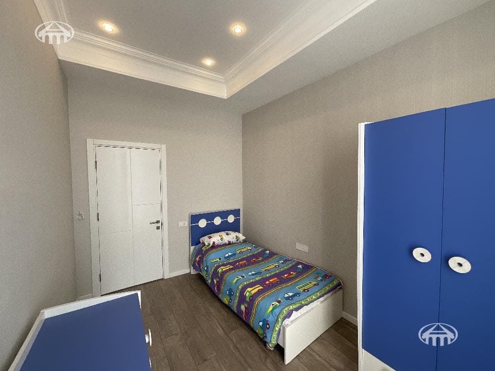 Квартира · 3 комн. · 70 м² · Арабкир