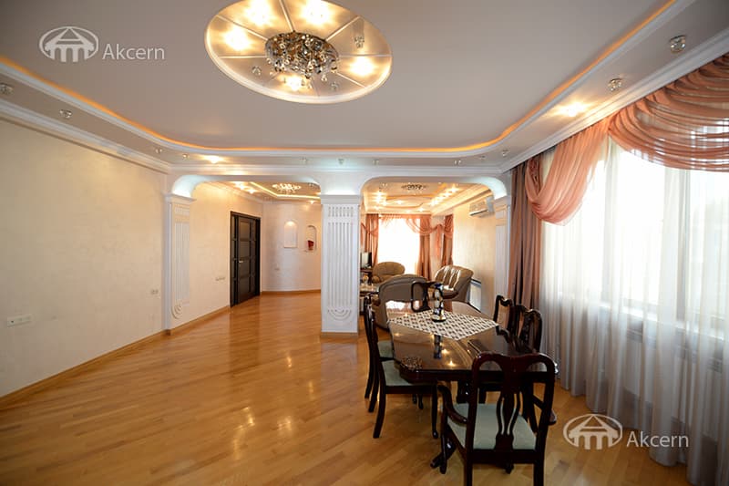 Квартира · 5 комн. · 200 м² · Кентрон — фото 10 из 41