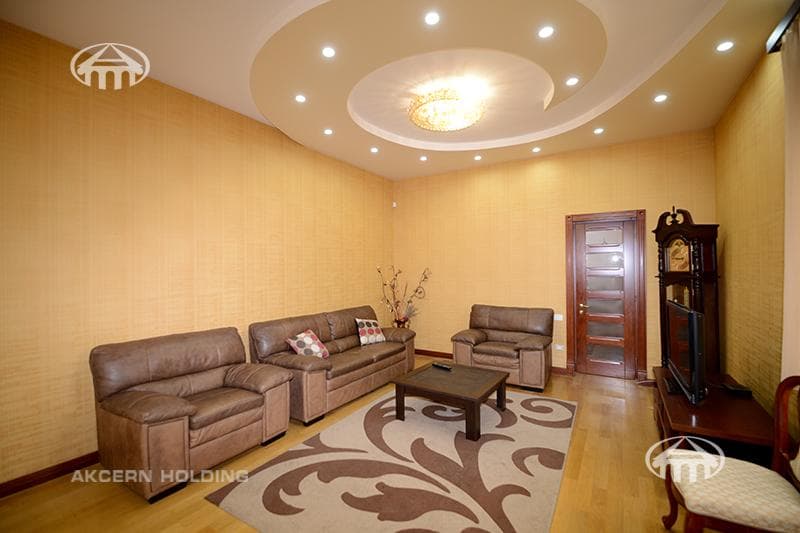 Mansion · 6 rooms · 415 m² · Nor Nork