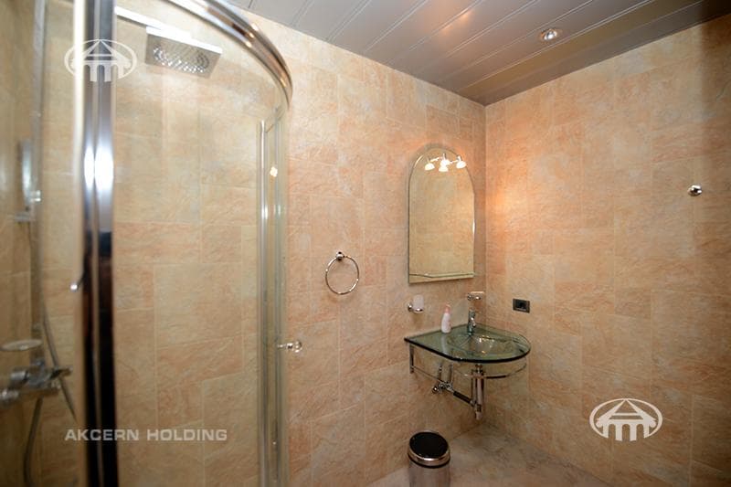 Квартира · 4 комн. · 165 м² · Кентрон
