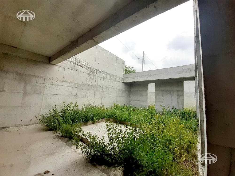 House · 170 m² · Gegadir