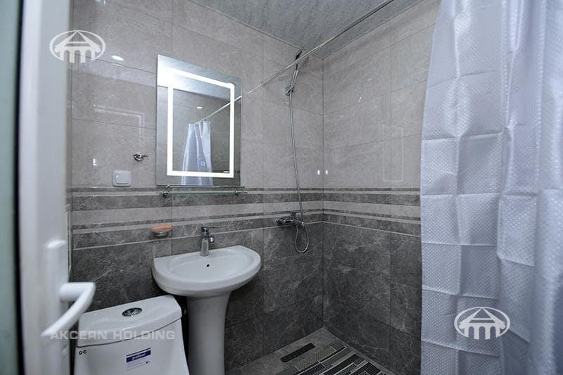 Apartment · 4 rooms · 102 m² · Kentron