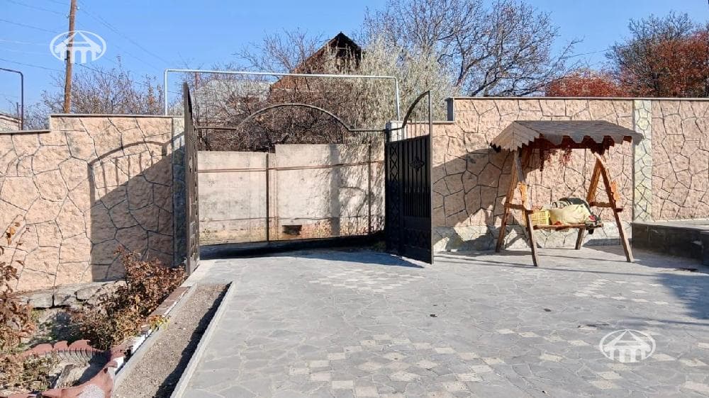 Ամառանոց · 3 սեն. · 54 մ² · գ. Հացավան