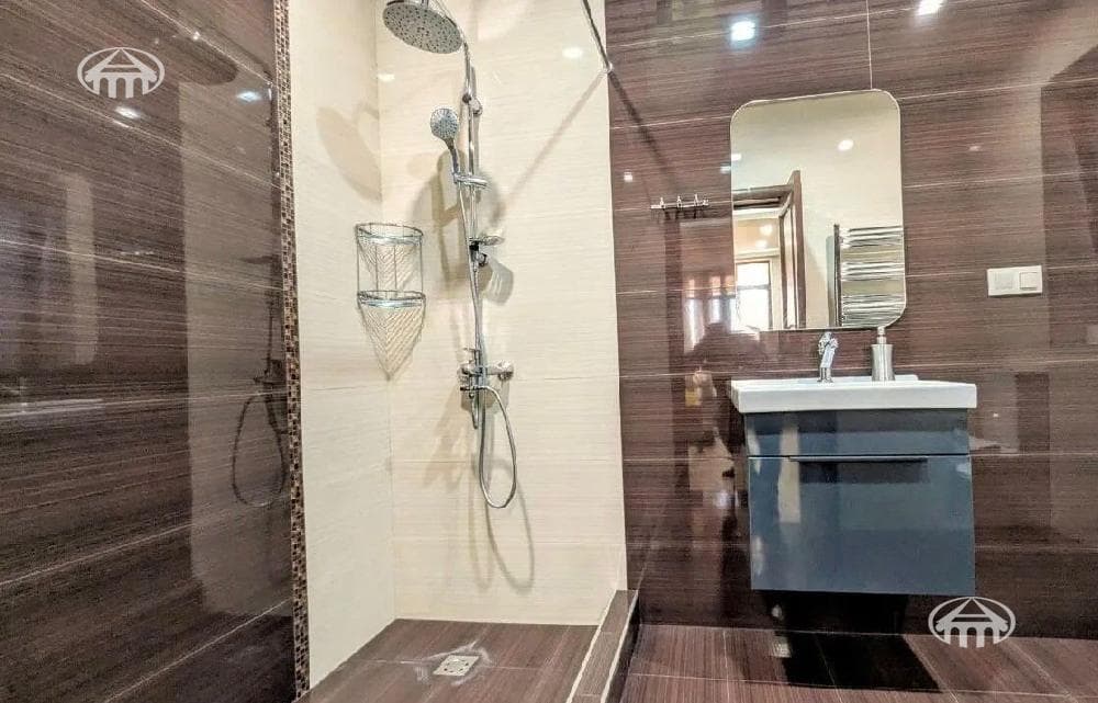 Особняк · 6 комн. · 380 м² · Арабкир