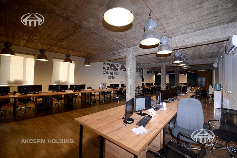 Office · 660 m² · Kentron