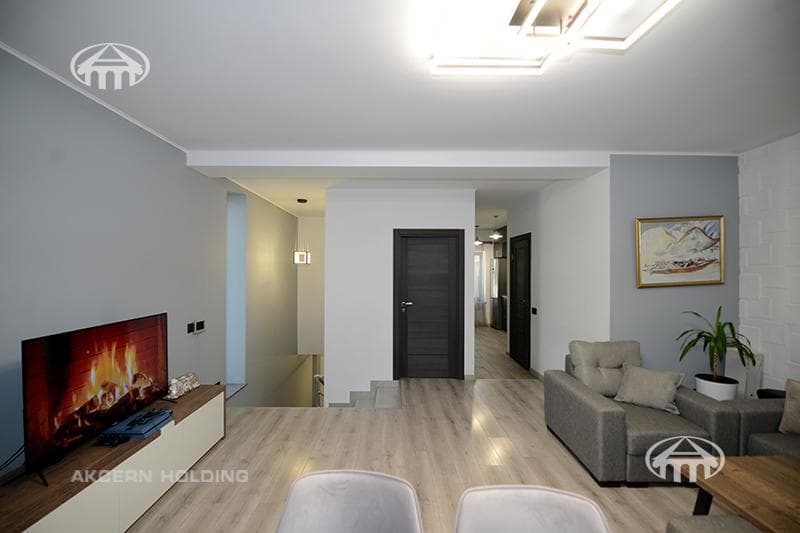 Mansion · 3 rooms · 120 m² · Kanaker-Zeytun