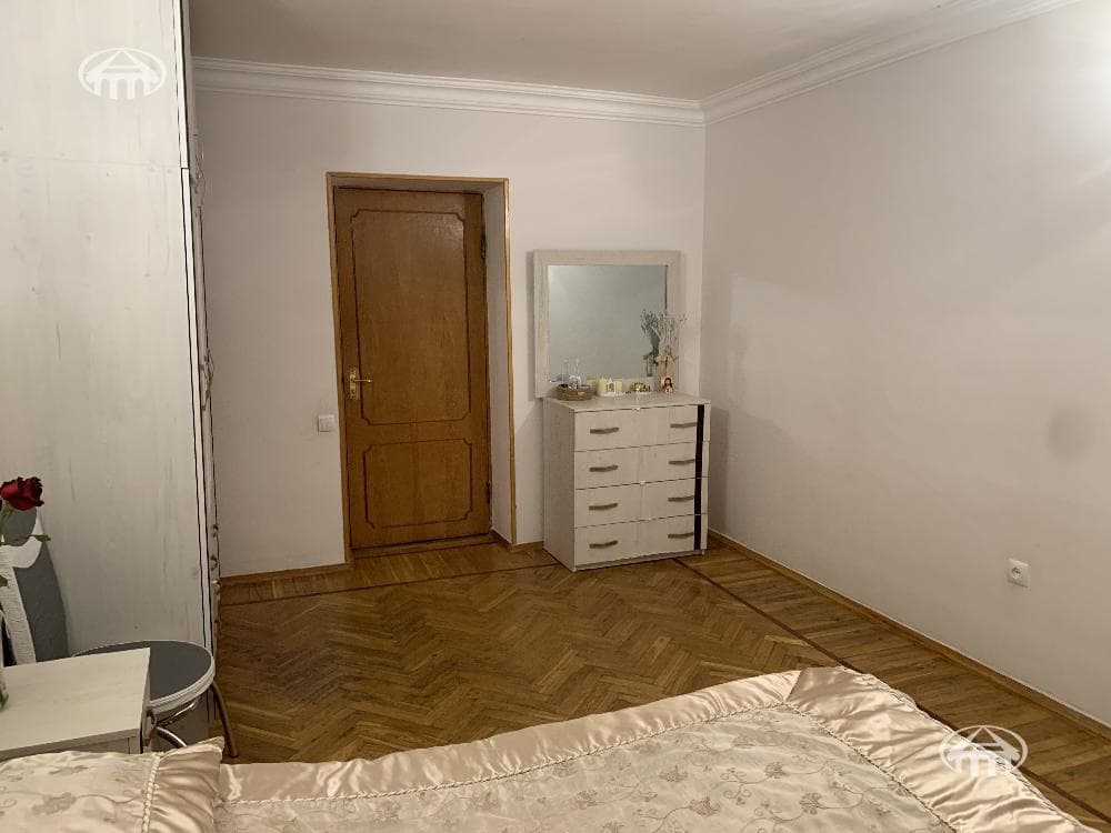Квартира · 3 комн. · 71 м² · Кентрон